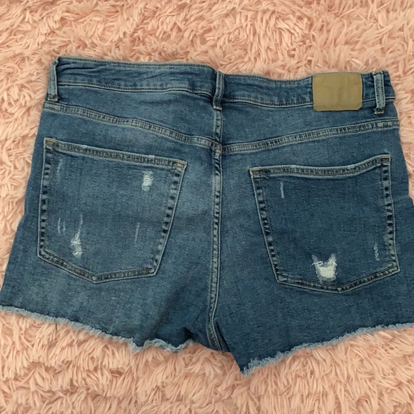 H&M jeans shorts - Picture 2 of 4